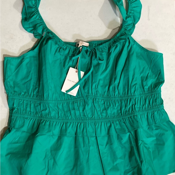 Skies are blue elastic neck lining shorts sleeve - Picture 6 of 12